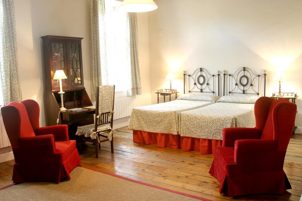 Hotel Casona El Arral Liérganes Quarto foto